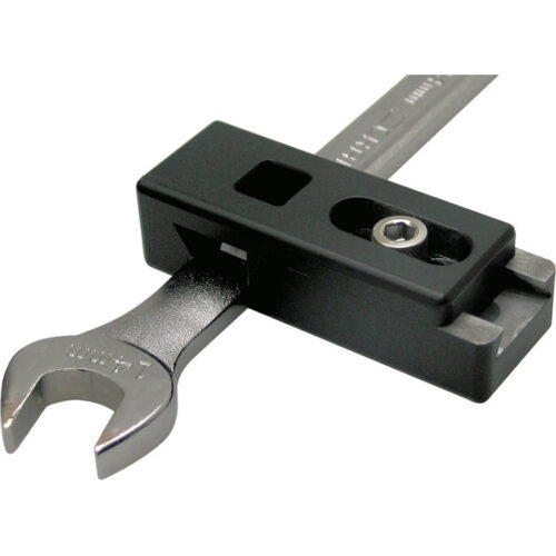 ADJUSTABLE TORQUE WRENCH ADAPTER