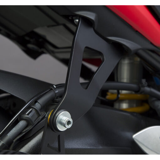 MUFFLER BRACKET GSXS1000/F